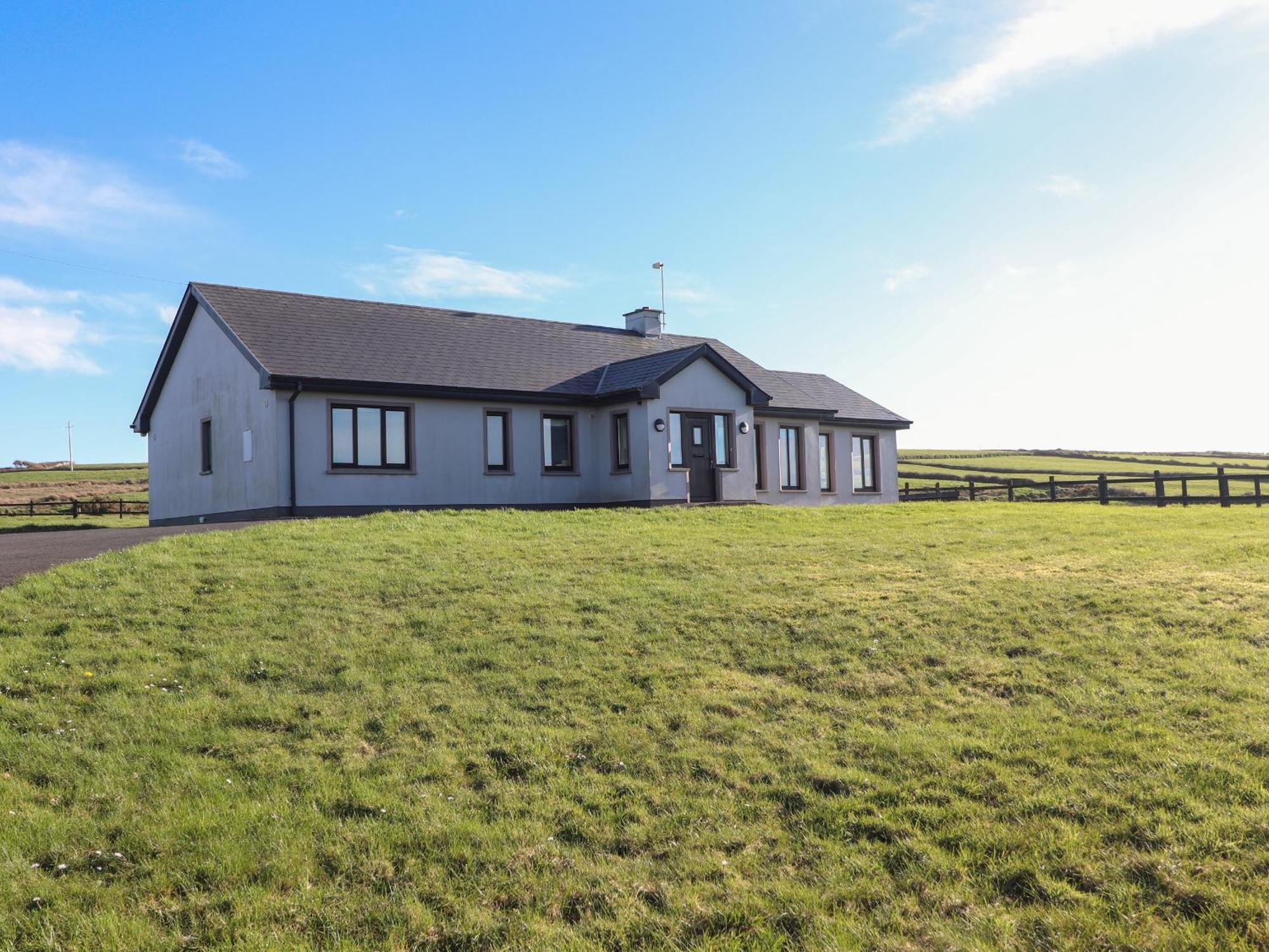 2 Ocean View Villa Doonbeg Exteriör bild