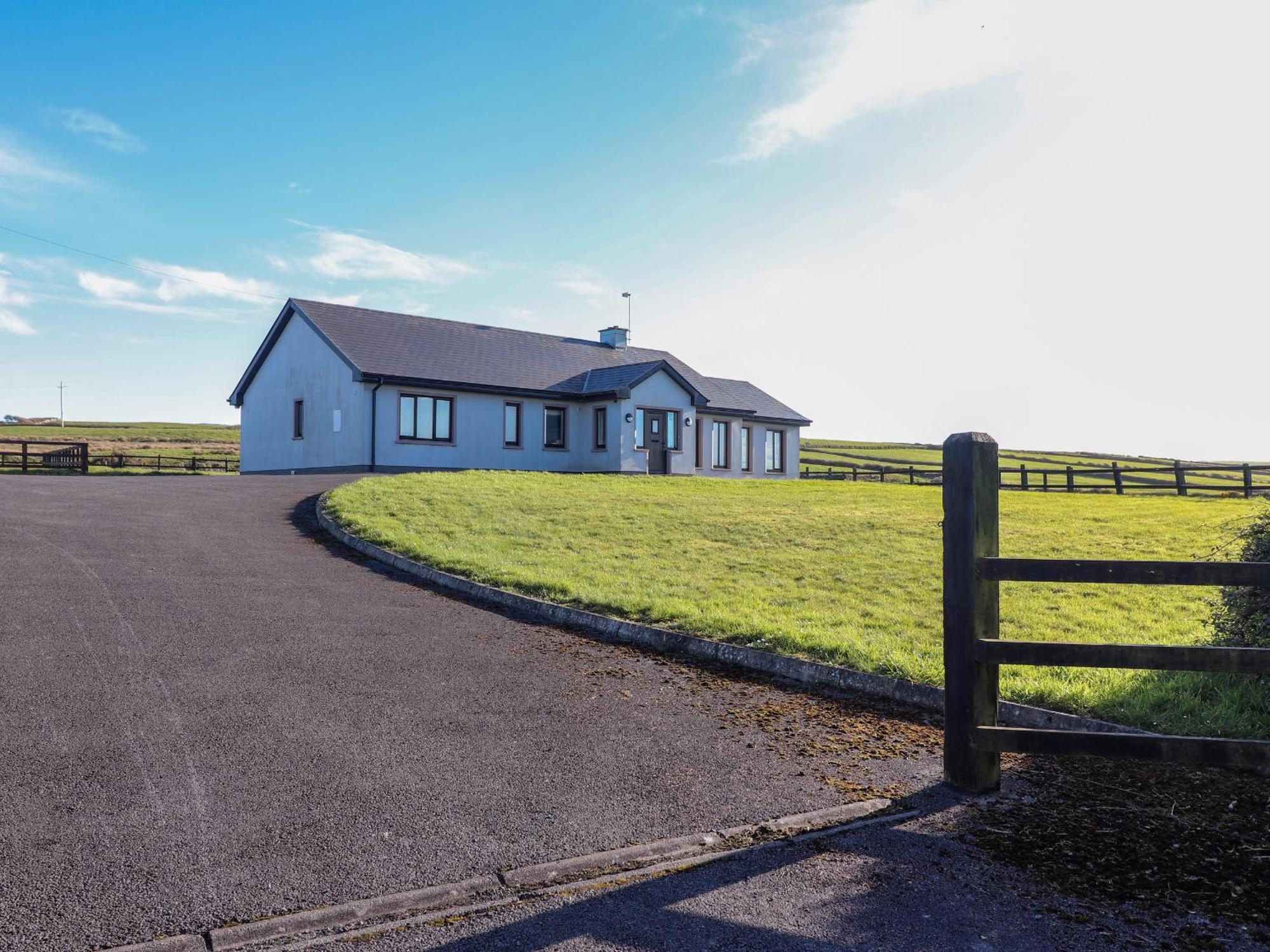 2 Ocean View Villa Doonbeg Exteriör bild